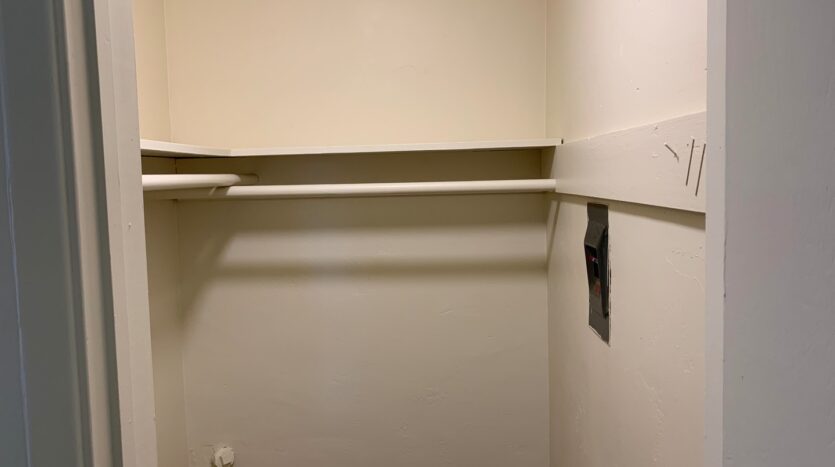 1027 Felspar Street - San Diego - California - 1 bed, 1 bath rental property