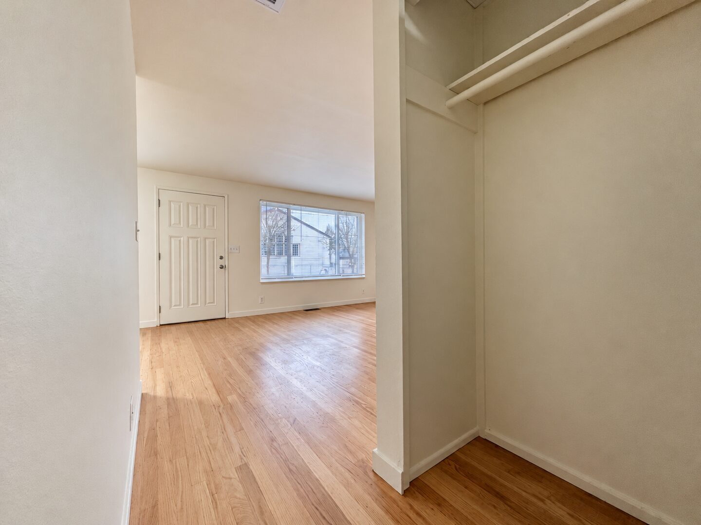 10523 SE Cora St - Portland - Oregon - 3 bed, 1 bath rental property
