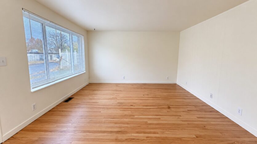 10523 SE Cora St - Portland - Oregon - 3 bed, 1 bath rental property