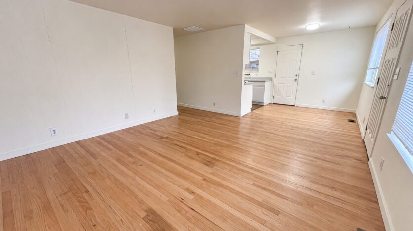 10523 SE Cora St - Portland - Oregon - 3 bed, 1 bath rental property