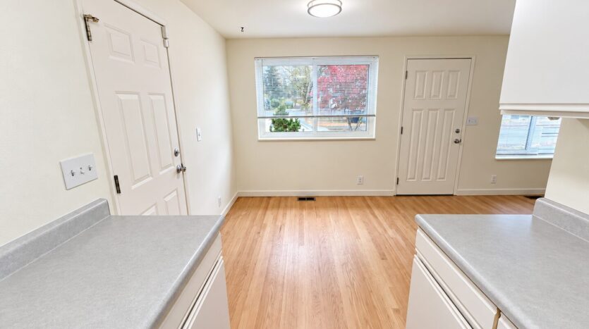 10523 SE Cora St - Portland - Oregon - 3 bed, 1 bath rental property