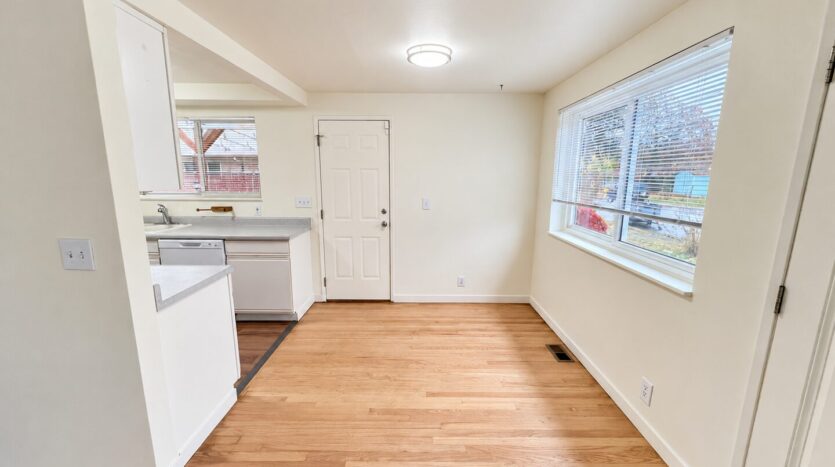 10523 SE Cora St - Portland - Oregon - 3 bed, 1 bath rental property