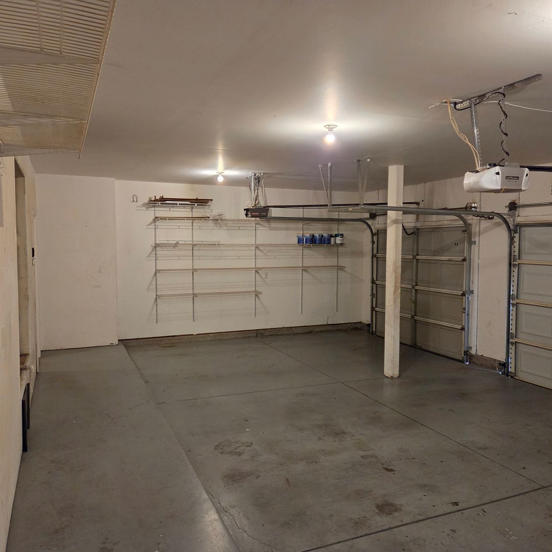 10709 Flagstone Pl NW - Albuquerque - New Mexico - 4 bed, 2.5 bath rental property