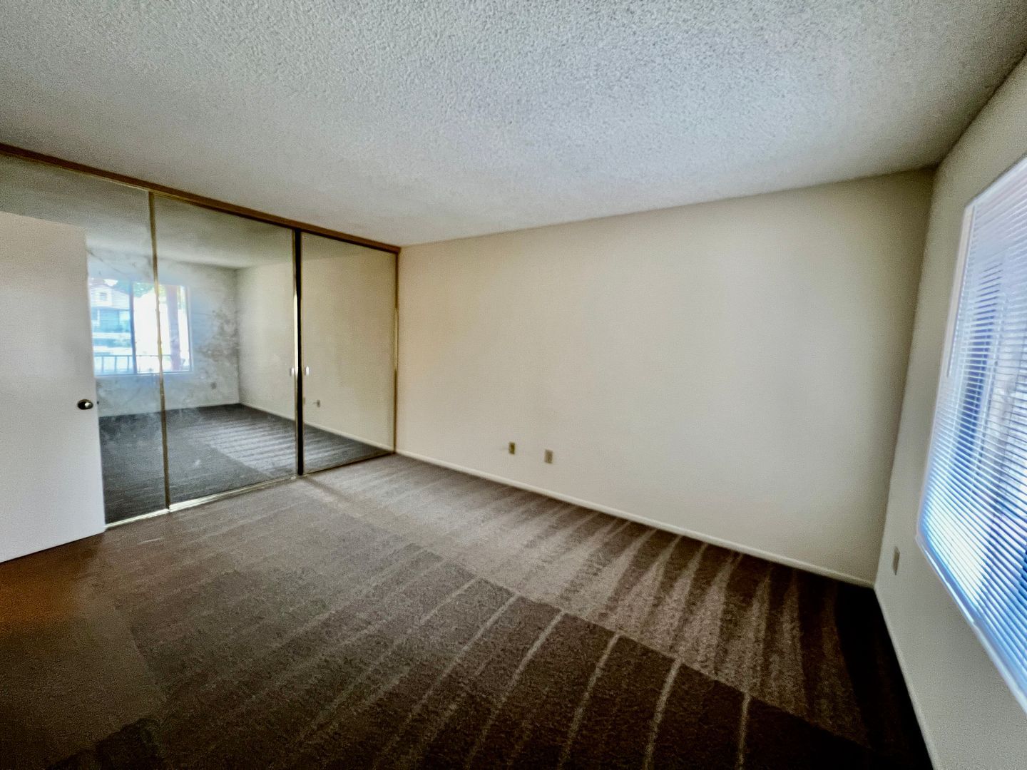 10895 Camino Ruiz #62 - San Diego - California - 1 bed, 1 bath rental property
