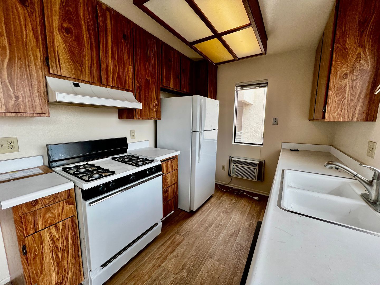 10895 Camino Ruiz #62 - San Diego - California - 1 bed, 1 bath rental property