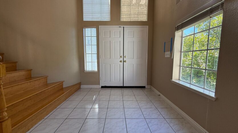10938 Corte Playa Barcelona - San Diego - California - 3 bed, 2.5 bath rental property
