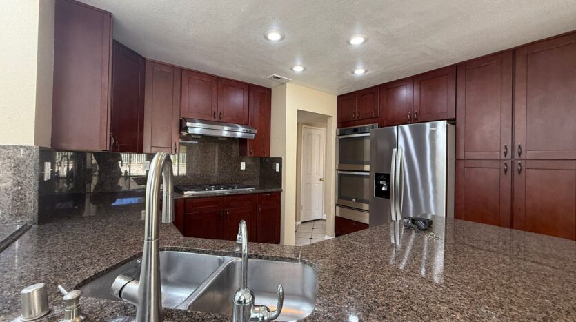 10938 Corte Playa Barcelona - San Diego - California - 3 bed, 2.5 bath rental property