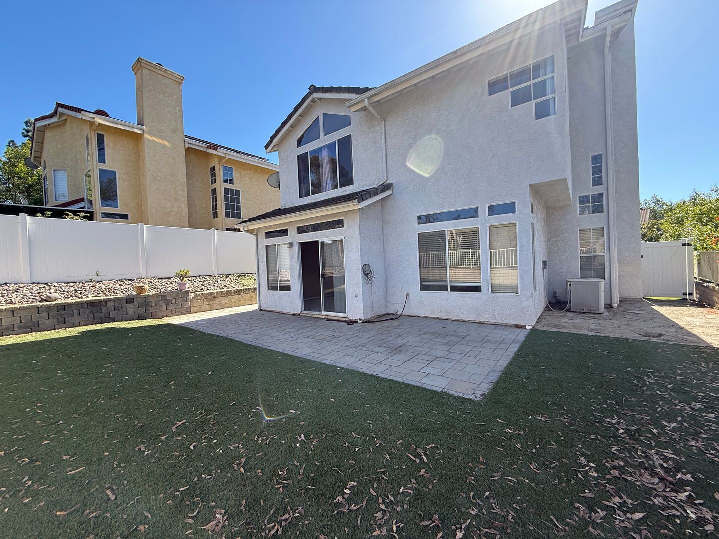 10938 Corte Playa Barcelona - San Diego - California - 3 bed, 2.5 bath rental property