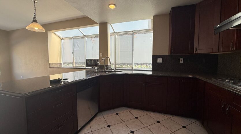10938 Corte Playa Barcelona - San Diego - California - 3 bed, 2.5 bath rental property