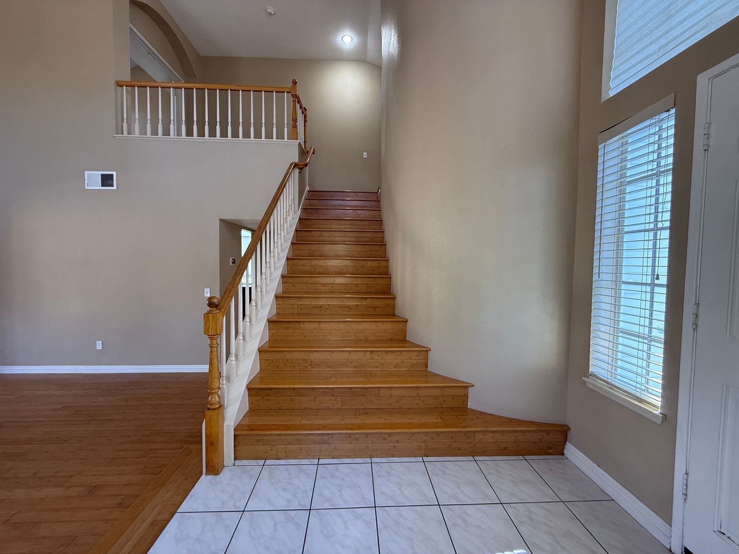 10938 Corte Playa Barcelona - San Diego - California - 3 bed, 2.5 bath rental property