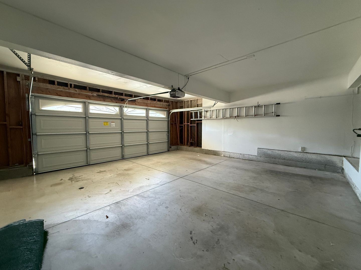 10938 Corte Playa Barcelona - San Diego - California - 3 bed, 2.5 bath rental property