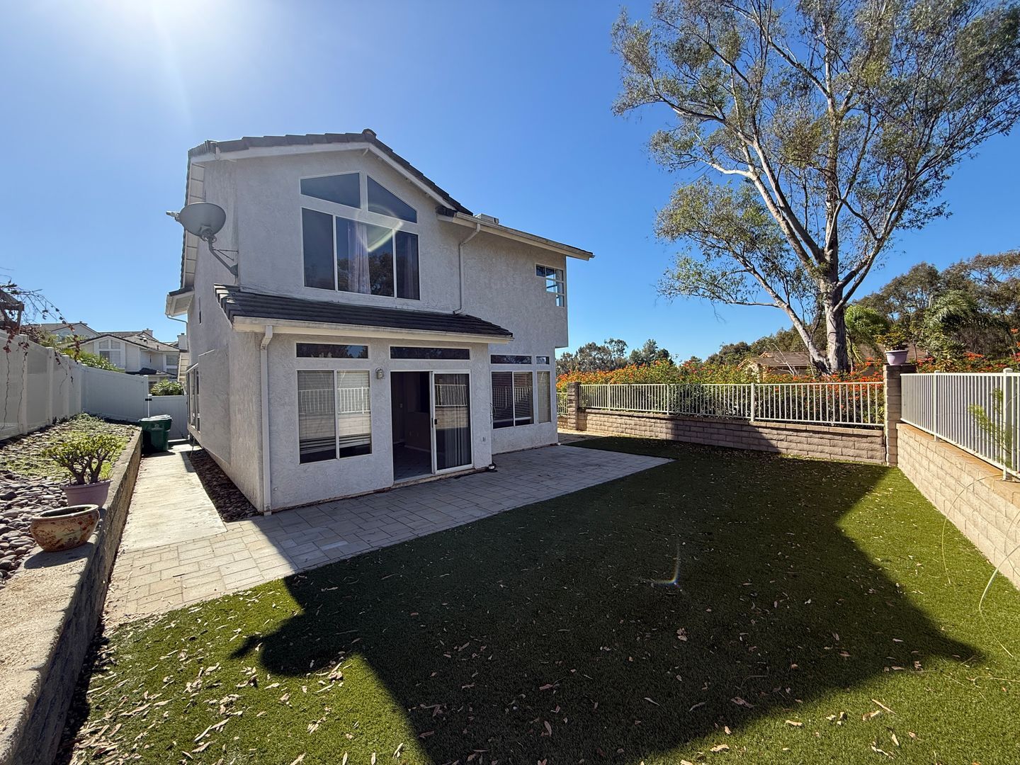 10938 Corte Playa Barcelona - San Diego - California - 3 bed, 2.5 bath rental property