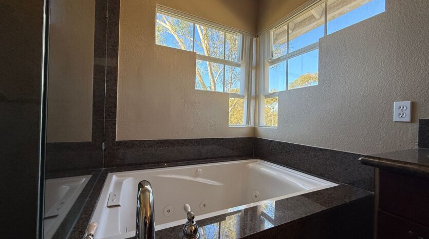10938 Corte Playa Barcelona - San Diego - California - 3 bed, 2.5 bath rental property