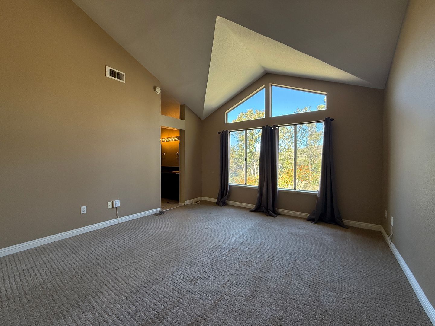 10938 Corte Playa Barcelona - San Diego - California - 3 bed, 2.5 bath rental property