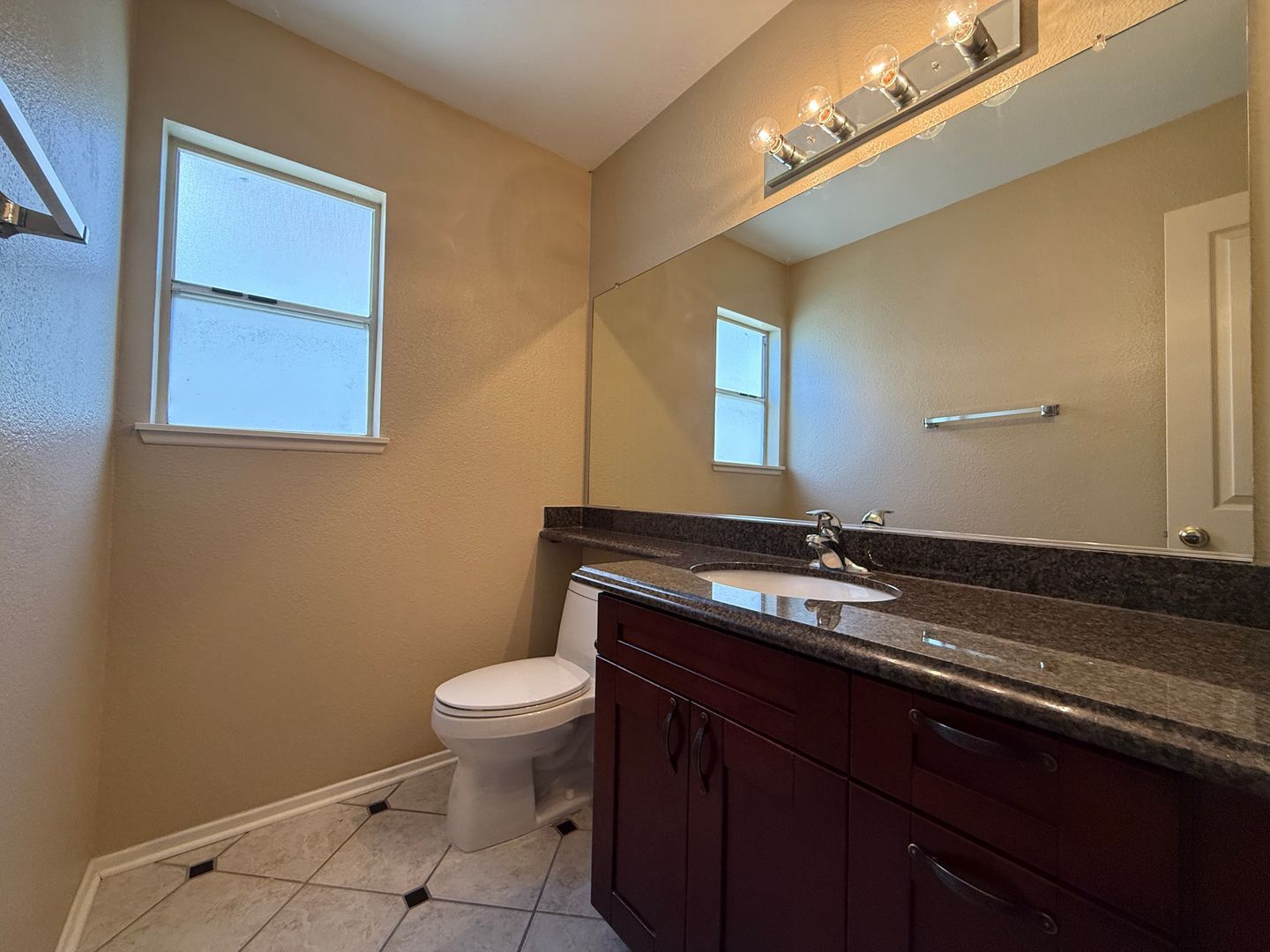 10938 Corte Playa Barcelona - San Diego - California - 3 bed, 2.5 bath rental property