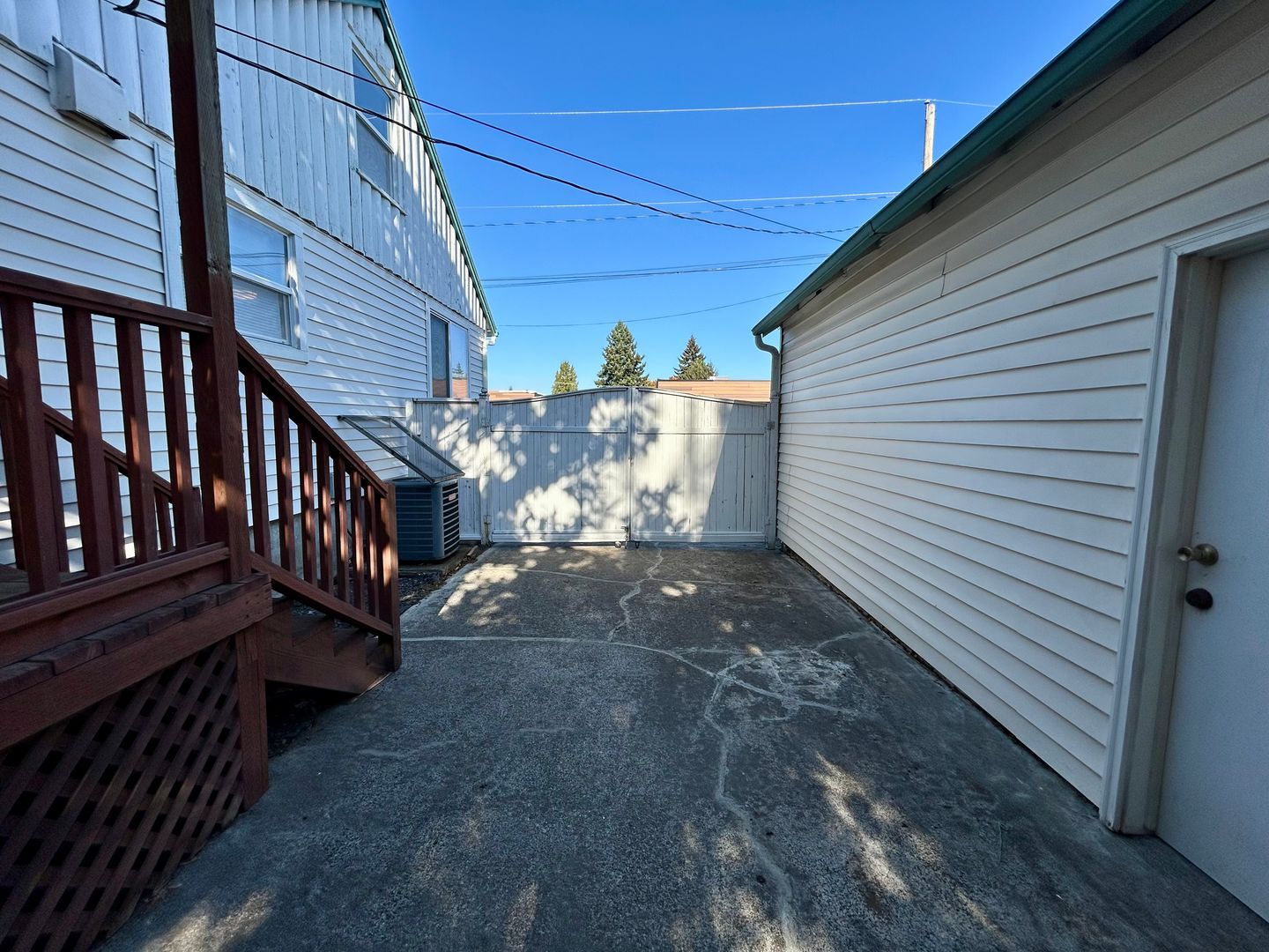 111 NE 77th St - Vancouver - Washington - 3 bed, 1 bath rental property