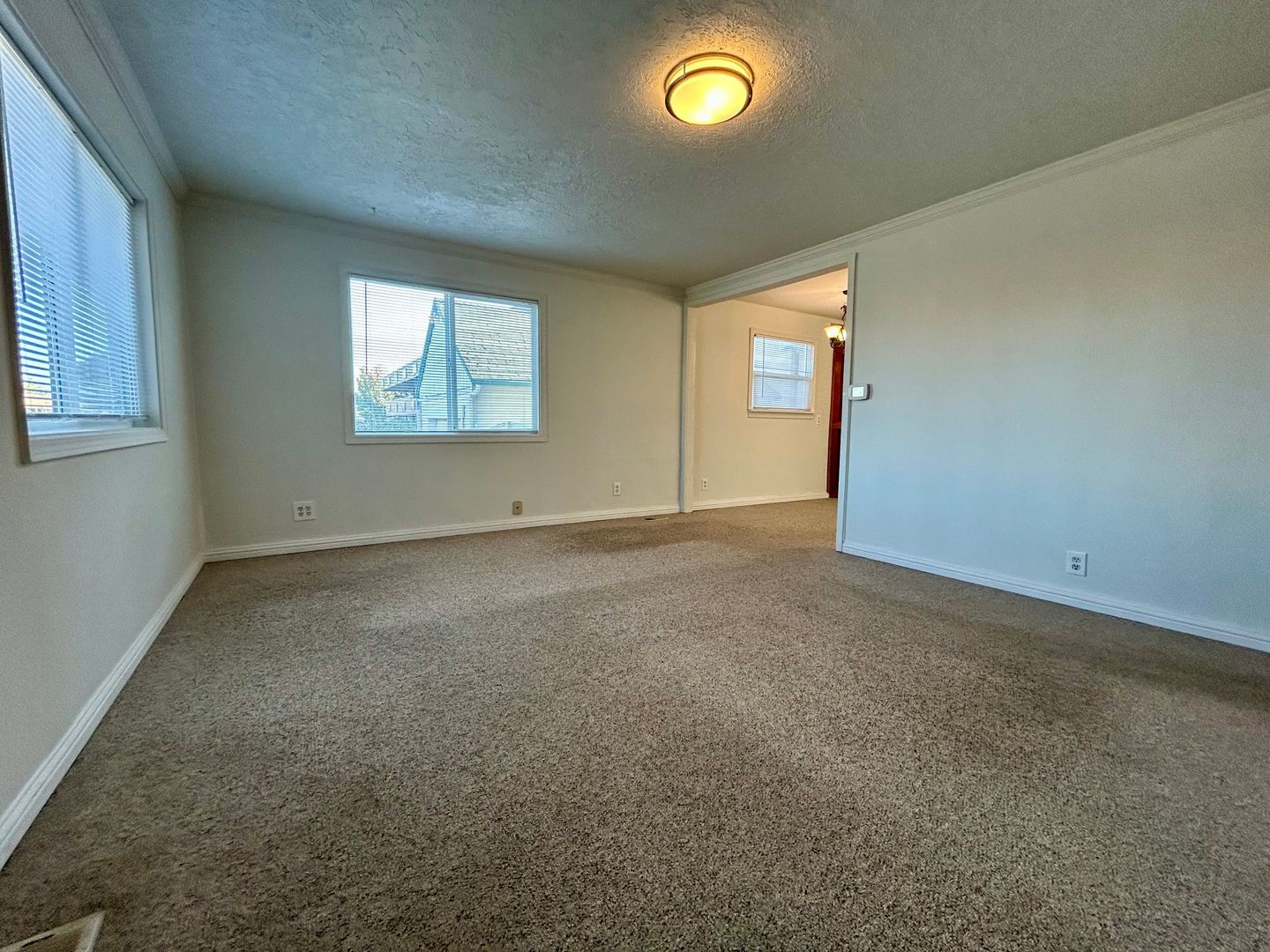 111 NE 77th St - Vancouver - Washington - 3 bed, 1 bath rental property