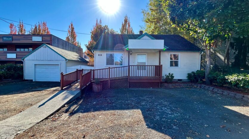 111 NE 77th St - Vancouver - Washington - 3 bed, 1 bath rental property