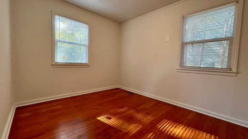 111 NE 77th St - Vancouver - Washington - 3 bed, 1 bath rental property