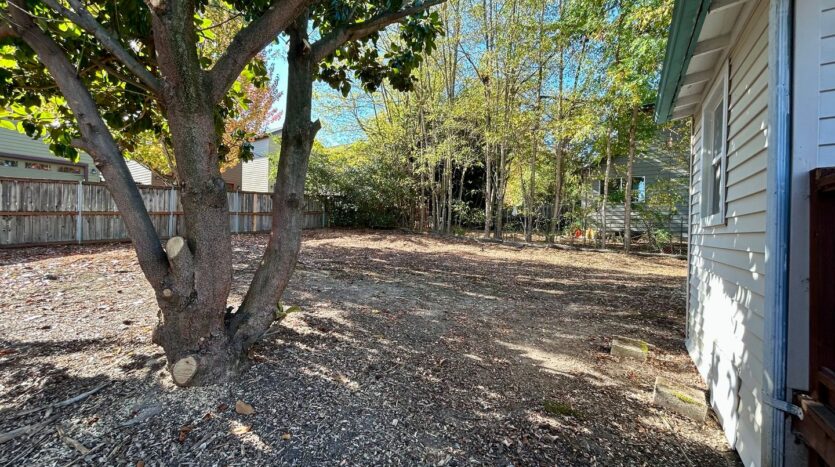 111 NE 77th St - Vancouver - Washington - 3 bed, 1 bath rental property