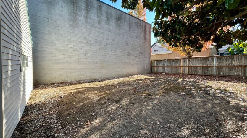 111 NE 77th St - Vancouver - Washington - 3 bed, 1 bath rental property