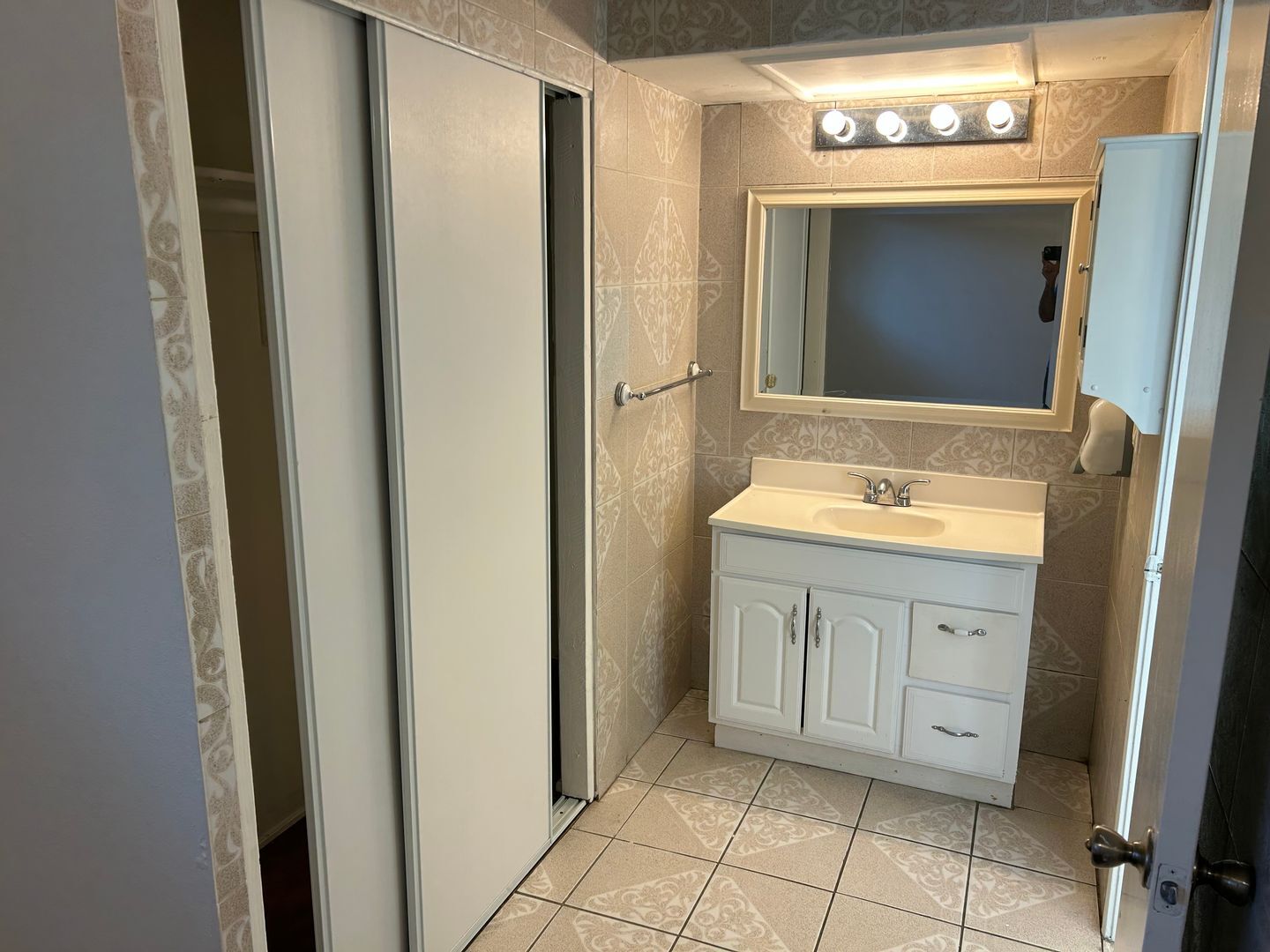 118 Amherst Ave - Unit A - Vallejo - California - 4 bed, 2 bath rental property