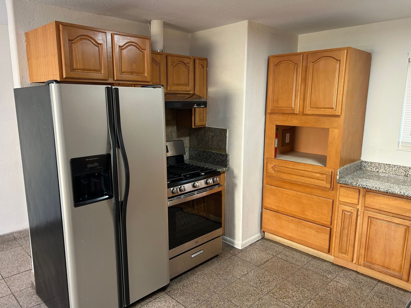 118 Amherst Ave - Unit A - Vallejo - California - 4 bed, 2 bath rental property