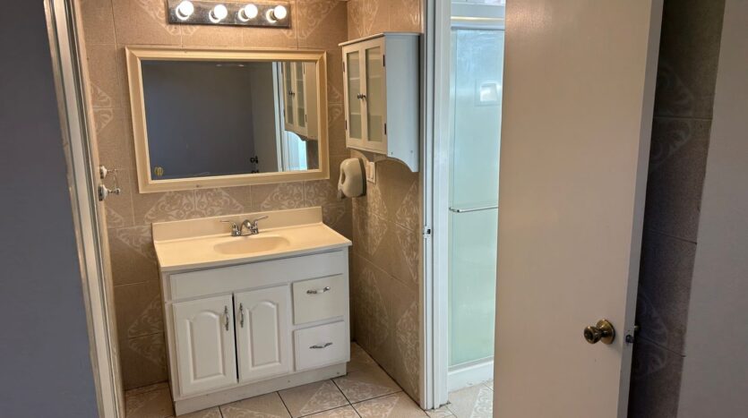 118 Amherst Ave - Unit A - Vallejo - California - 4 bed, 2 bath rental property
