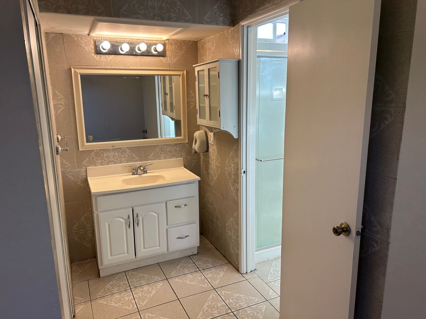 118 Amherst Ave - Unit A - Vallejo - California - 4 bed, 2 bath rental property