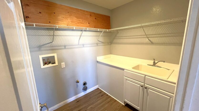 12839 Rimmon Rd - Corona - California - 4 bed, 3 bath rental property