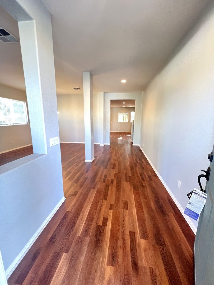 12839 Rimmon Rd - Corona - California - 4 bed, 3 bath rental property