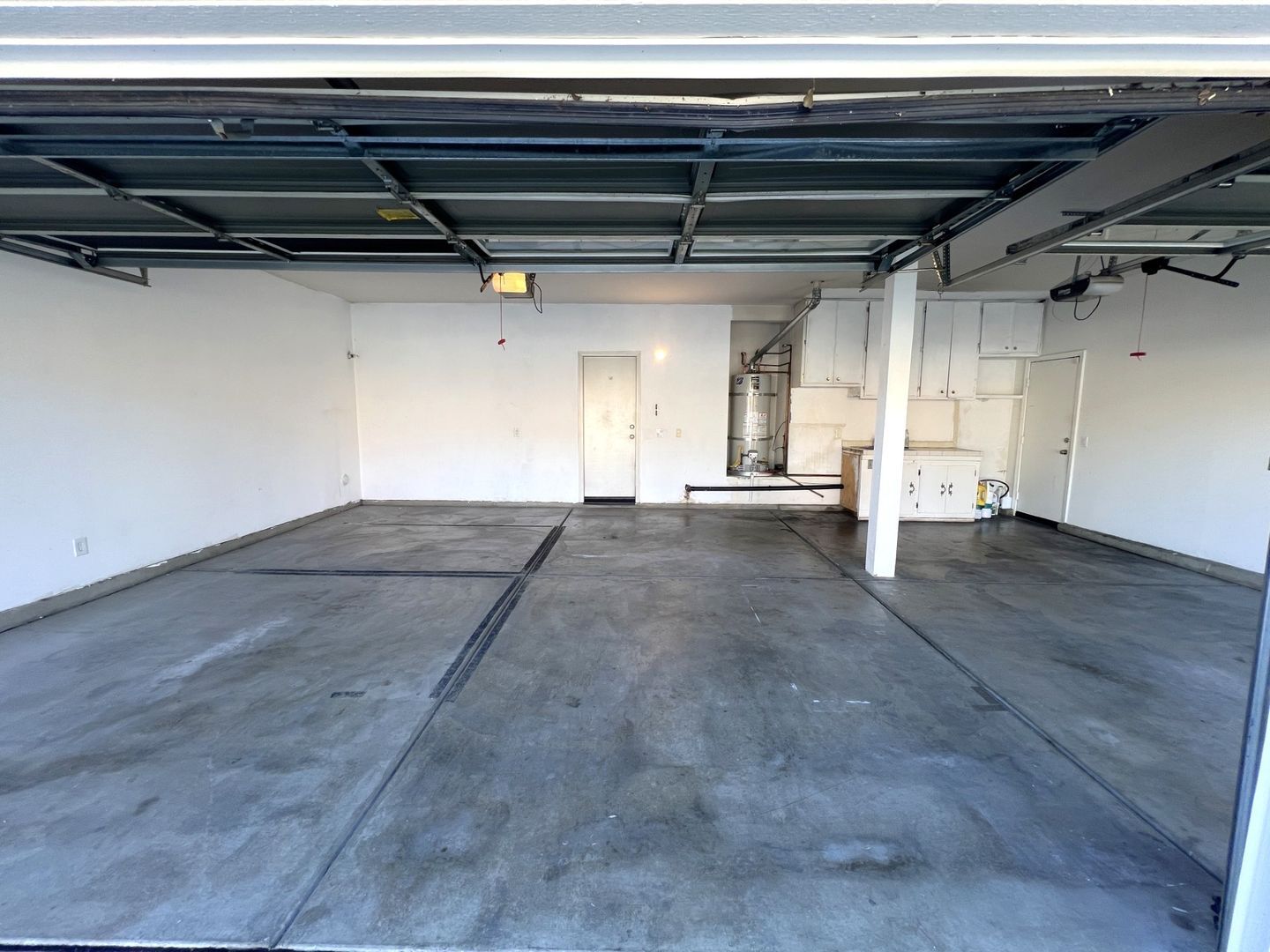 12839 Rimmon Rd - Corona - California - 4 bed, 3 bath rental property