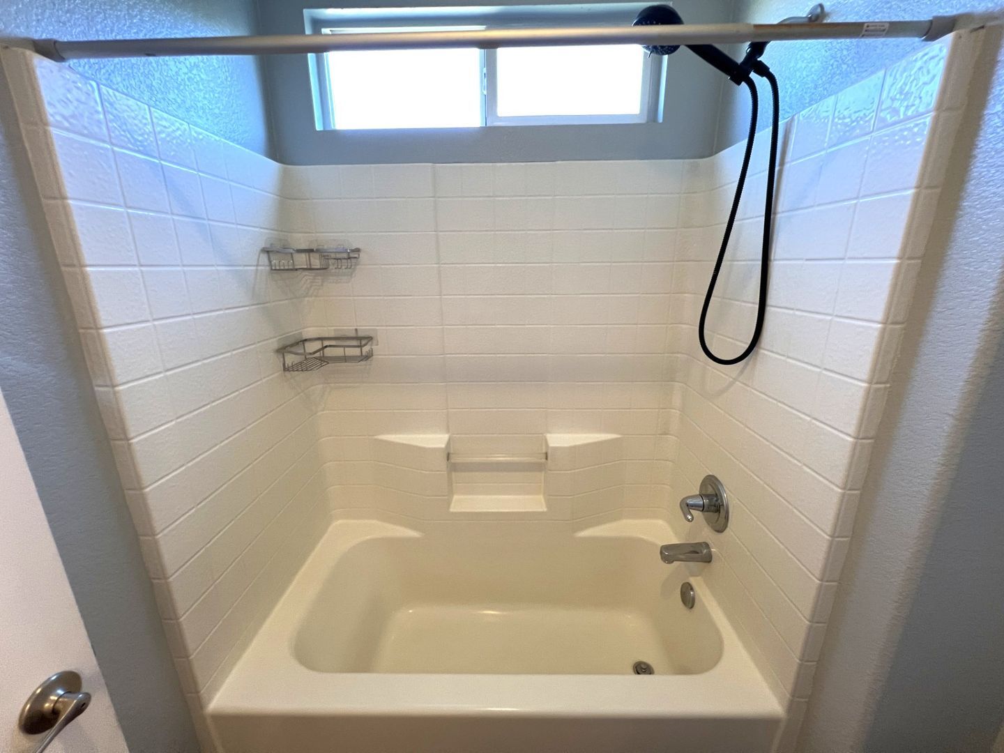 12839 Rimmon Rd - Corona - California - 4 bed, 3 bath rental property