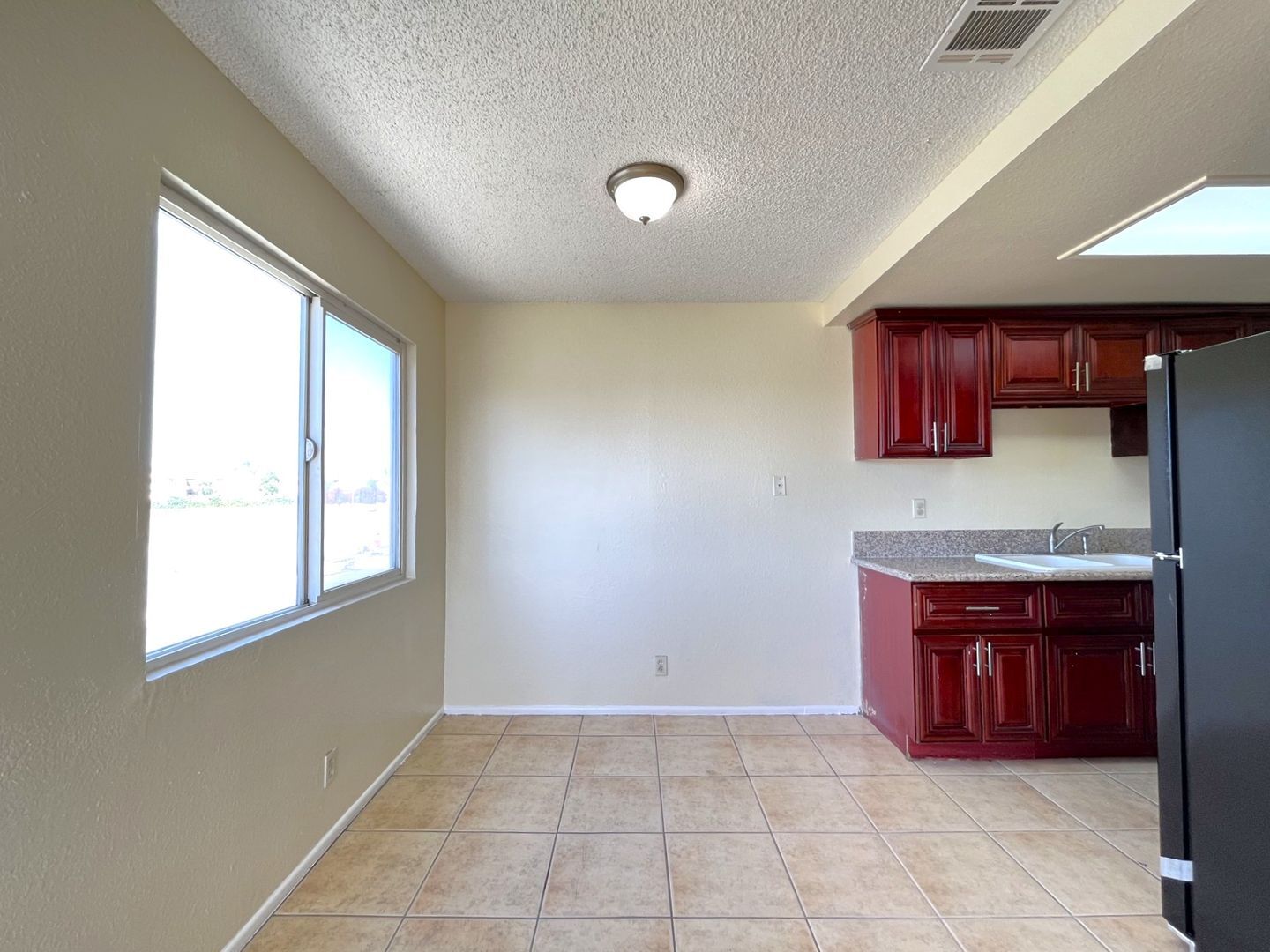 1402 N Virginia Ave - Ontario - California - 2 bed, 1 bath rental property
