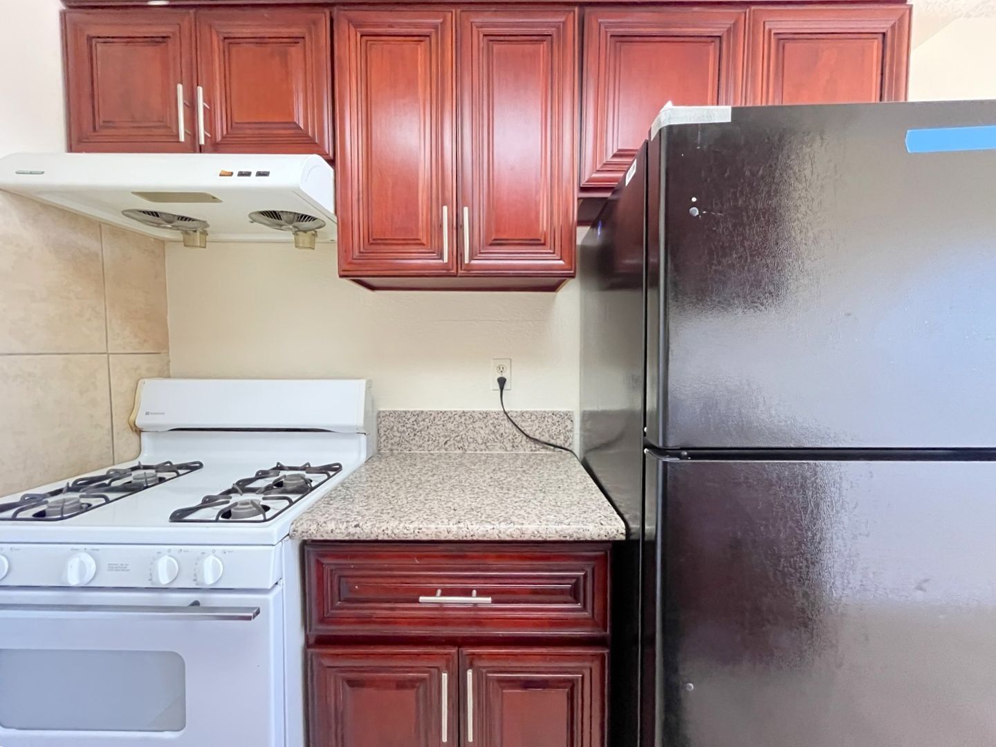 1402 N Virginia Ave - Ontario - California - 2 bed, 1 bath rental property