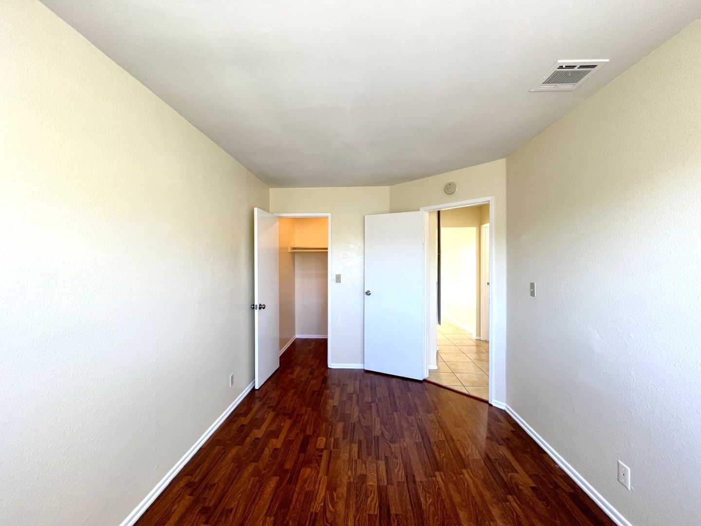 1402 N Virginia Ave - Ontario - California - 2 bed, 1 bath rental property