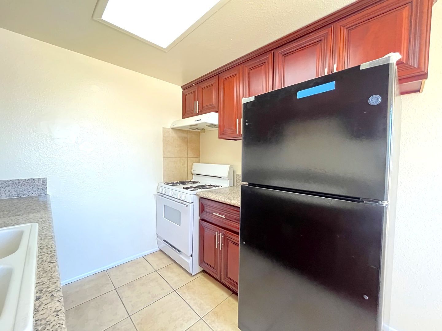 1402 N Virginia Ave - Ontario - California - 2 bed, 1 bath rental property