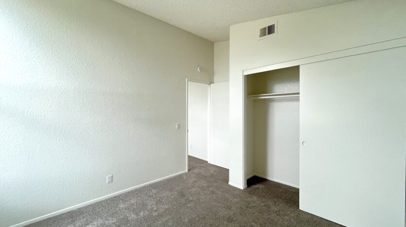 1440 Pochard Circle - Corona - California - 5 bed, 3 bath rental property