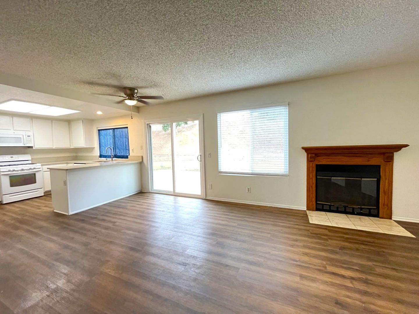 1440 Pochard Circle - Corona - California - 5 bed, 3 bath rental property