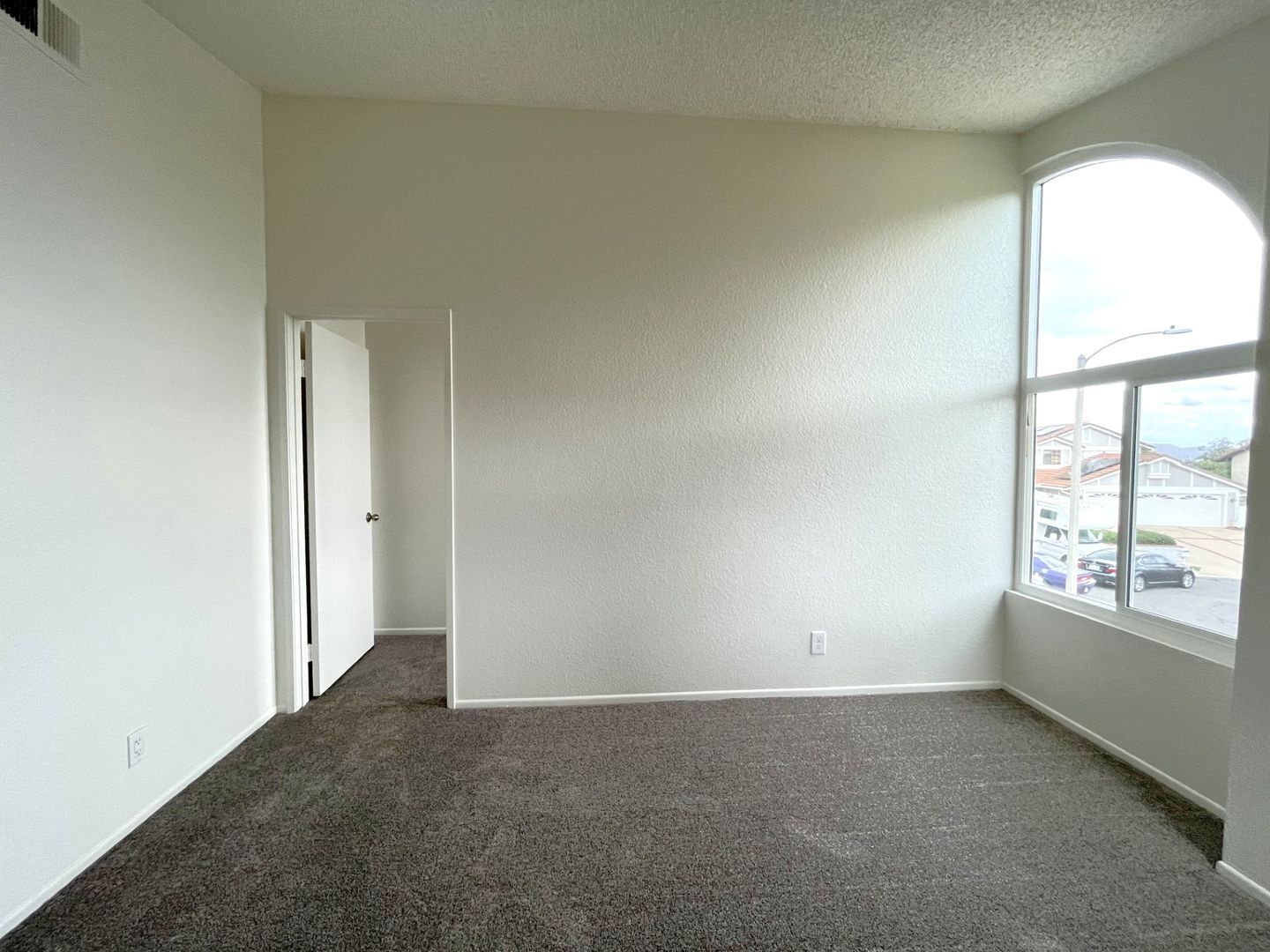 1440 Pochard Circle - Corona - California - 5 bed, 3 bath rental property