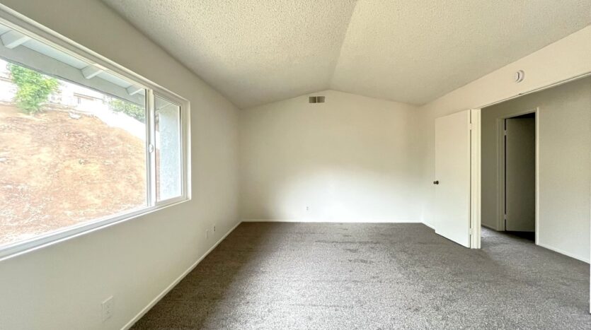 1440 Pochard Circle - Corona - California - 5 bed, 3 bath rental property