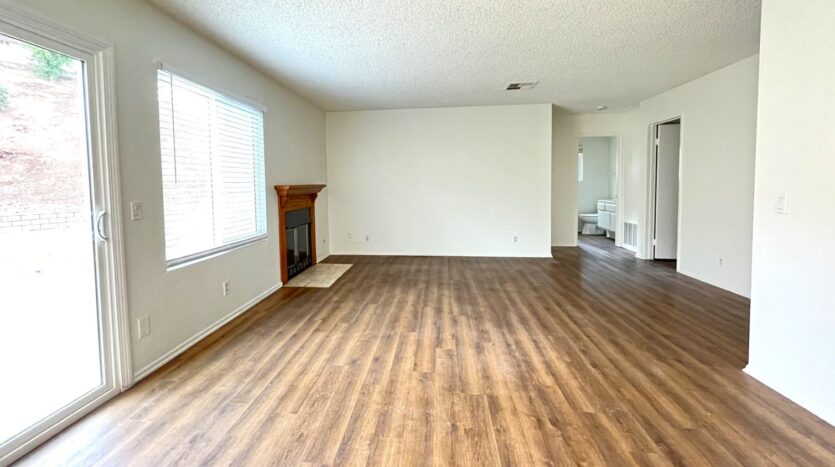 1440 Pochard Circle - Corona - California - 5 bed, 3 bath rental property