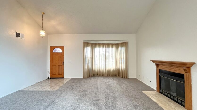 1440 Pochard Circle - Corona - California - 5 bed, 3 bath rental property