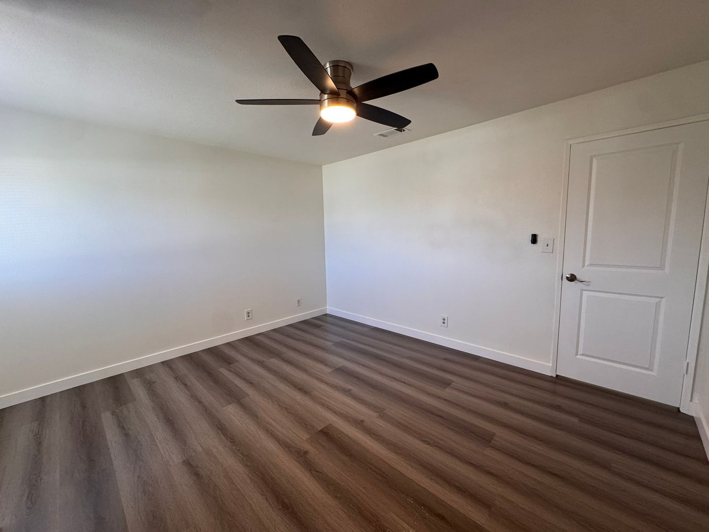 1501 E Carson St Apt 7 - Carson - California - 3 bed, 2 bath rental property