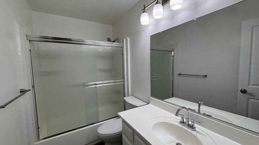 1501 E Carson St Apt 7 - Carson - California - 3 bed, 2 bath rental property