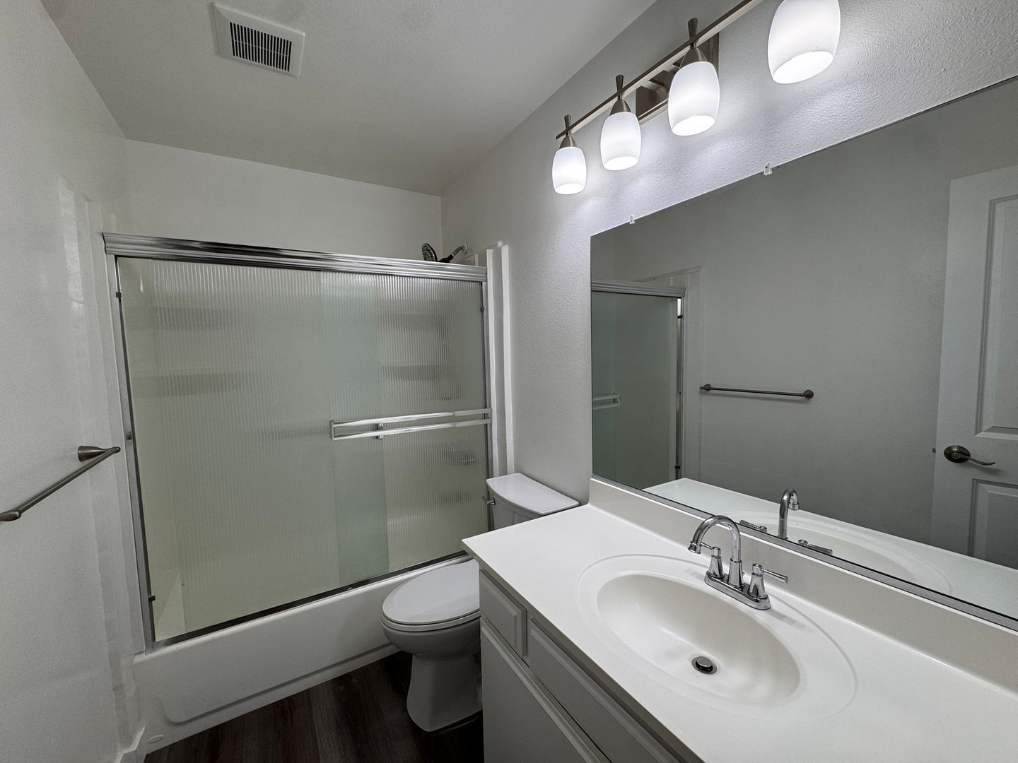 1501 E Carson St Apt 7 - Carson - California - 3 bed, 2 bath rental property