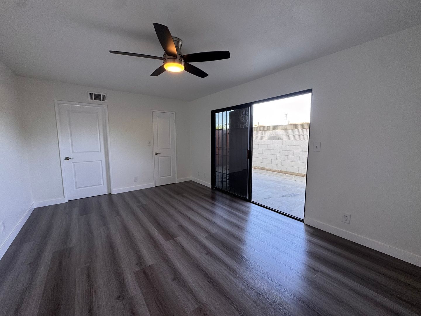 1501 E Carson St Apt 7 - Carson - California - 3 bed, 2 bath rental property