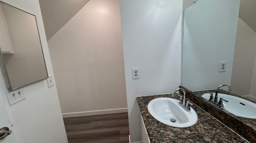 1501 E Carson St Apt 7 - Carson - California - 3 bed, 2 bath rental property