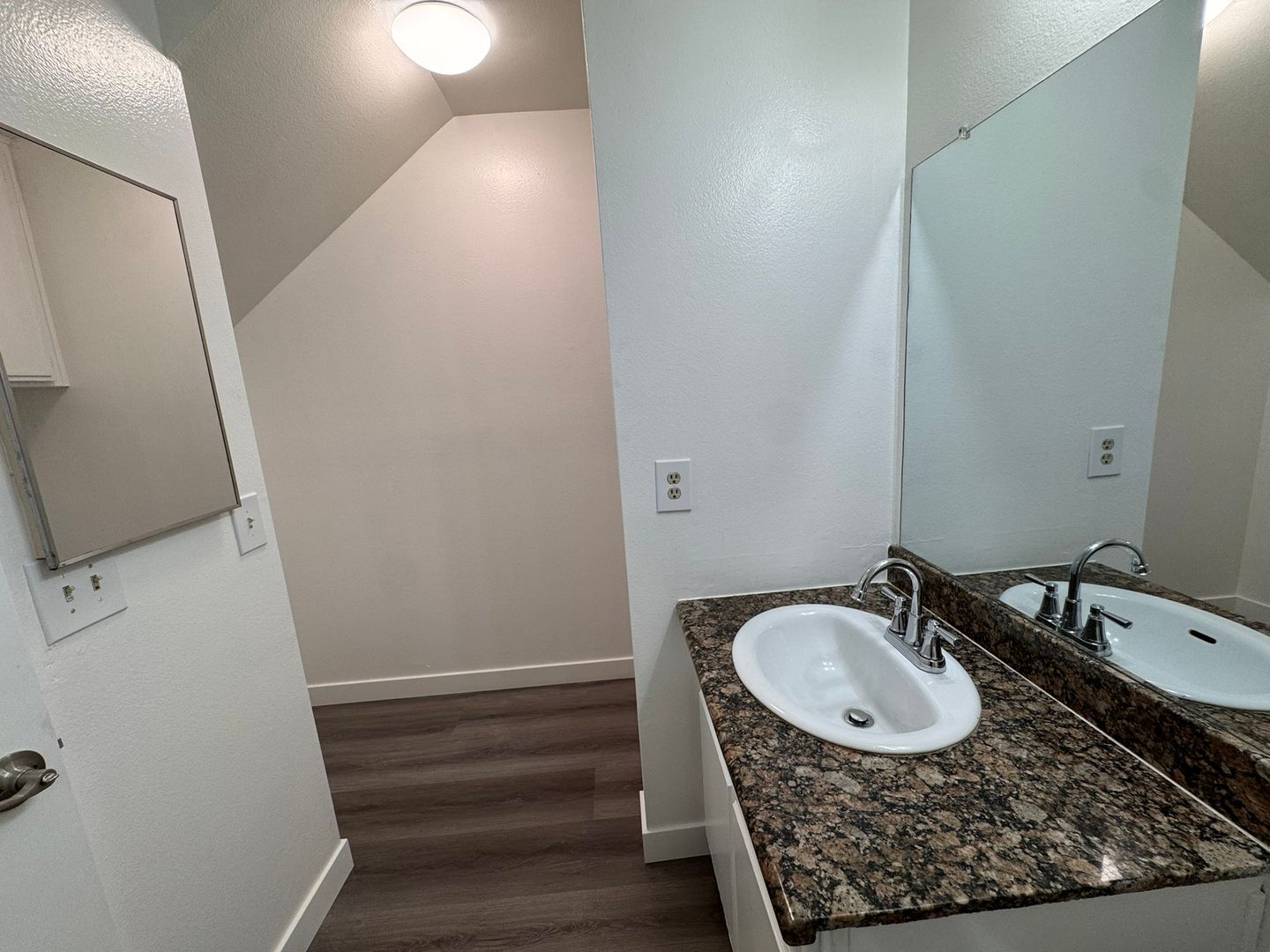 1501 E Carson St Apt 7 - Carson - California - 3 bed, 2 bath rental property