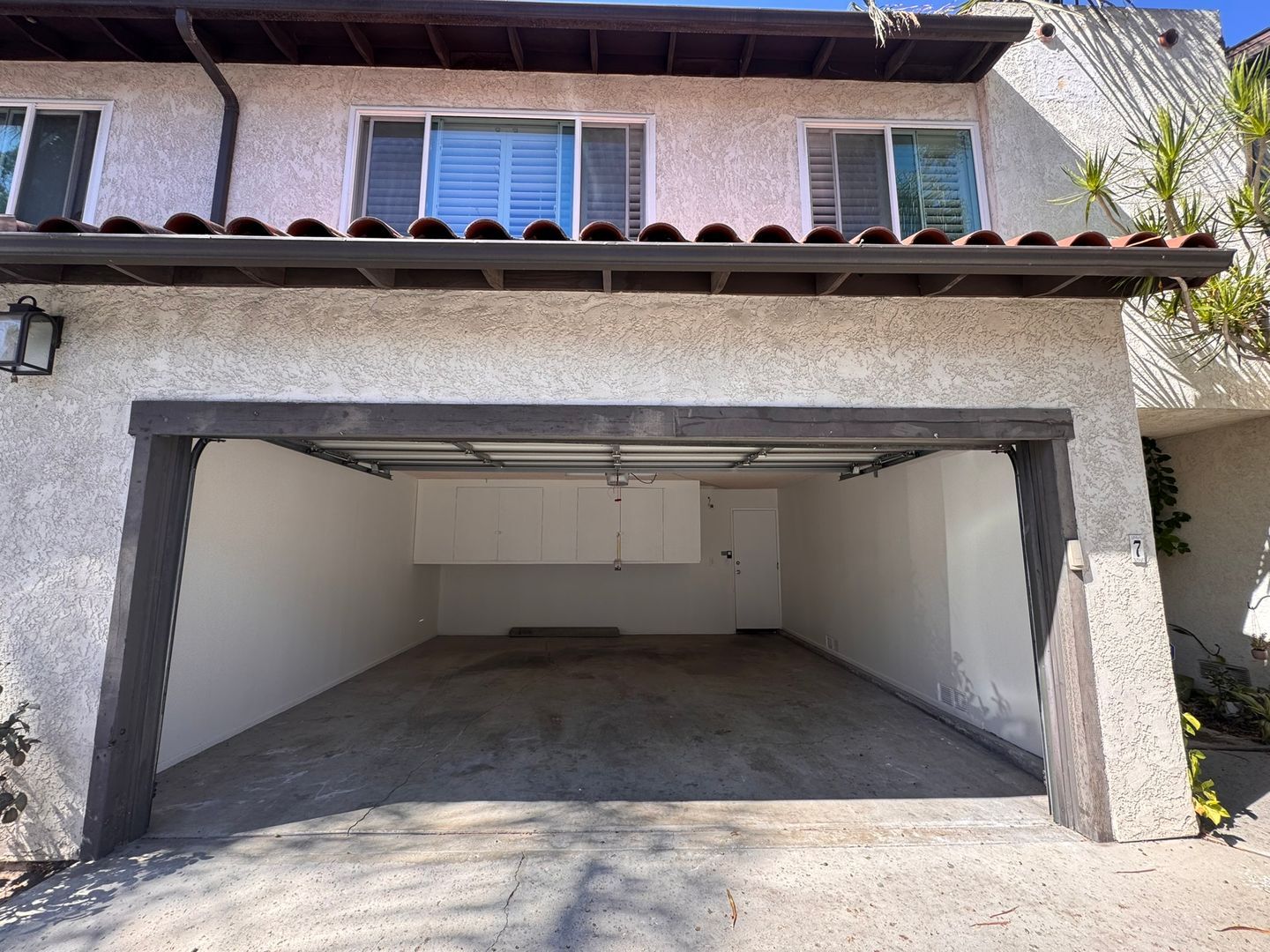 1501 E Carson St Apt 7 - Carson - California - 3 bed, 2 bath rental property